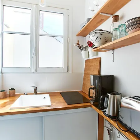 Appartement Montmartre & Rue Durantin - 1br - Cityapartmentstay Parijs