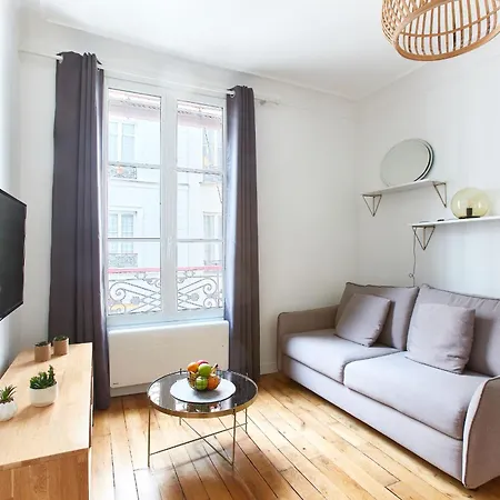 Montmartre & Rue Durantin - 1br - Cityapartmentstay * Parijs